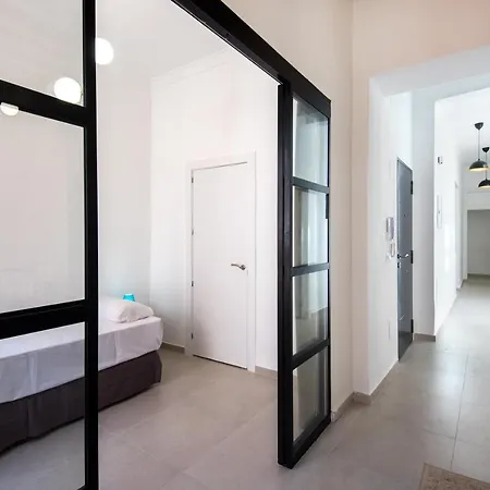 Tour Apartment- Elegance & Confort In The Historic Center Lägenhet Málaga