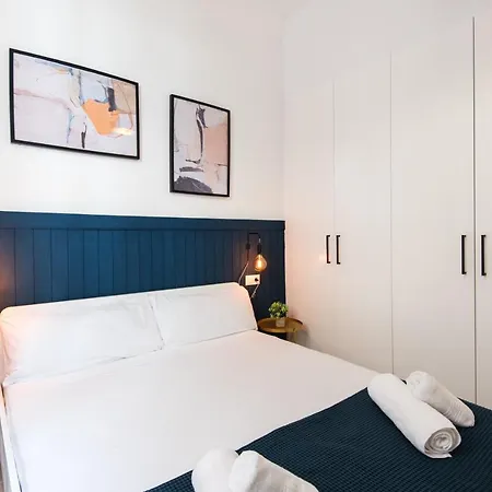 Tour Apartment- Elegance & Confort In The Historic Center Lägenhet